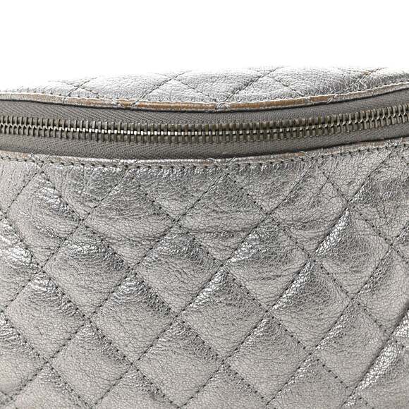 Chanel Metallic Calfskin Quilted Banane #234468C19B - Picture 7 of 12